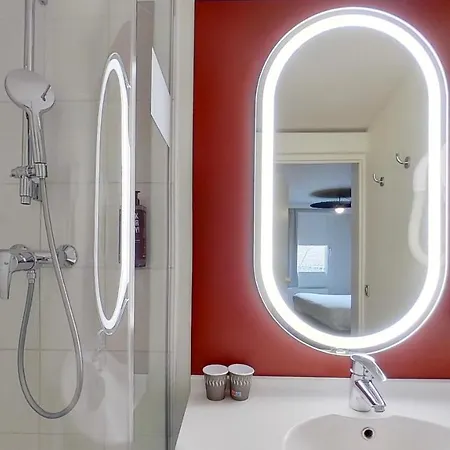 Hotel Ibis Brancion Parc Des Expositions 15eme 3*