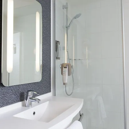 Ibis Brancion Parc Des Expositions 15eme Hotel 3*