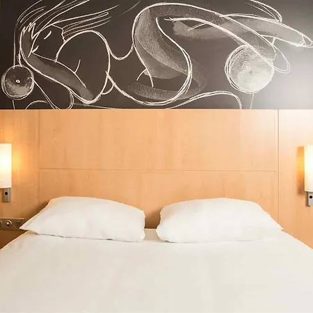 Hotel Ibis Brancion Parc Des Expositions 15eme