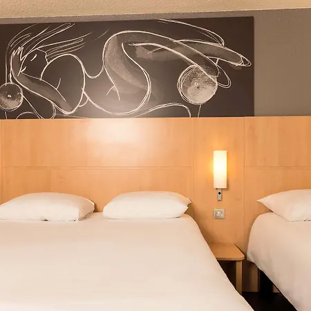 Ibis Brancion Parc Des Expositions 15eme 3*