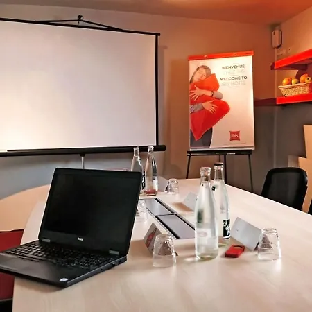 Ibis Brancion Parc Des Expositions 15eme Hotel 3*