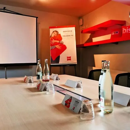 Hotell Ibis Brancion Parc Des Expositions 15eme 3*